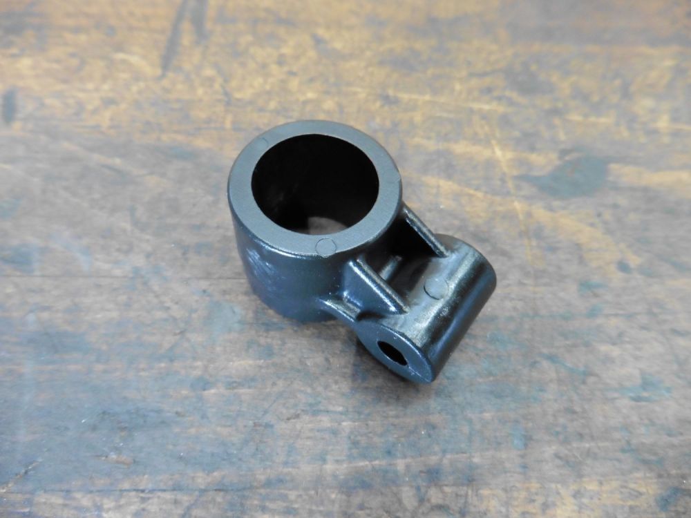 original STIGA Halter Hülse Spannarm Villa Park Pro Mähwerk Mähdeck PTO